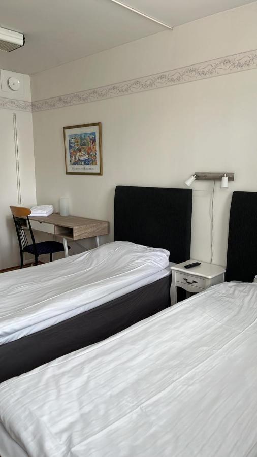 Drottninggatans Vandrarhem Karlskrona Esterno foto