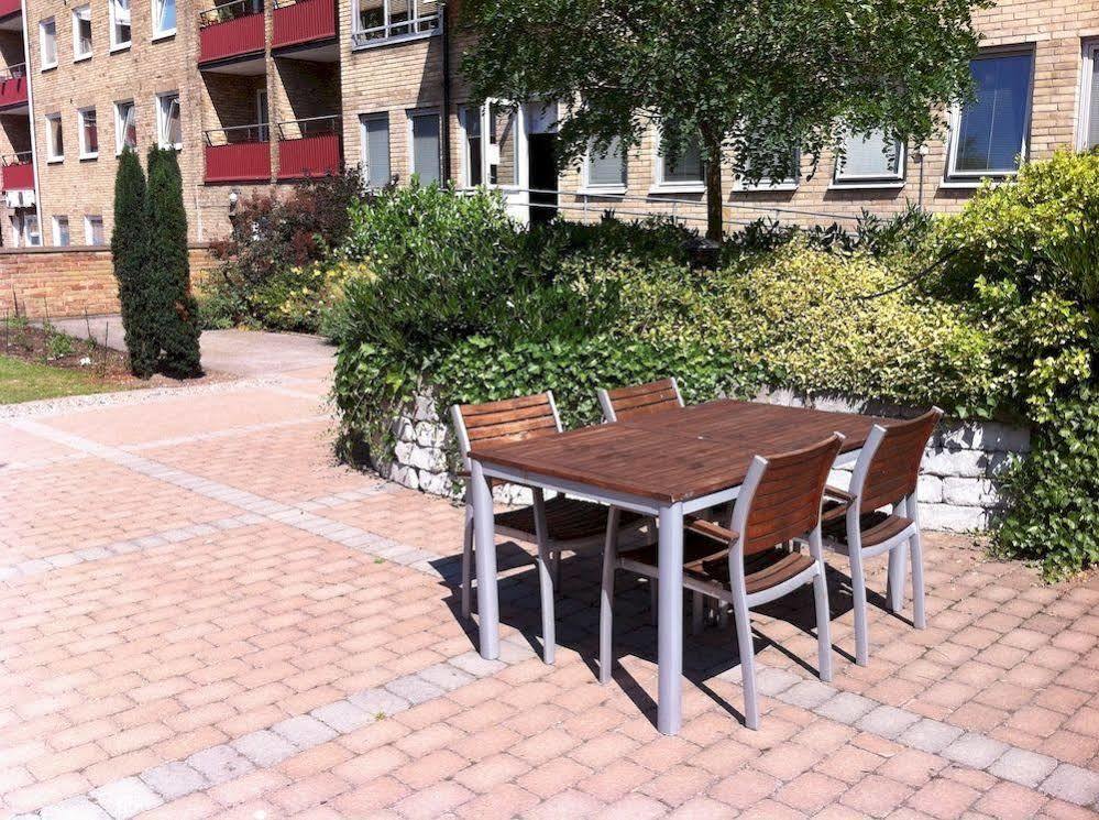 Drottninggatans Vandrarhem Karlskrona Esterno foto